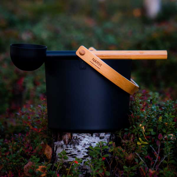 Narvi Black Sauna Ladle - Front view with bucket